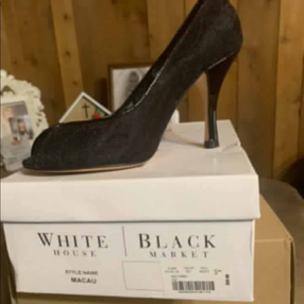 Shoes! - Picture 5 of 6